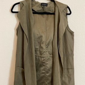 Green sleeveless vest